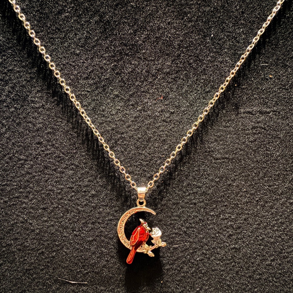 Elegant Gold and Red Bird Pendant Necklace